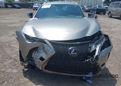 2021 Lexus Ux 250H F Sport z USA, uszkodzony, nr VIN JTHR9JBH9M2049437